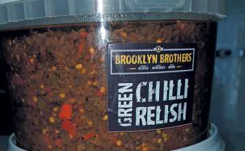 green-chillies-leeko