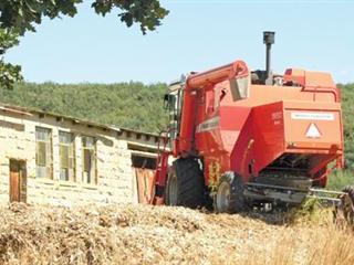 Government fails farmers in bureaucratic bungle Government fails farmers in bureaucratic bungle