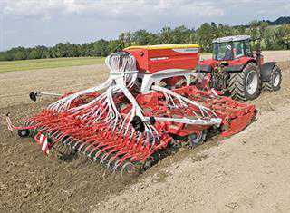 Getting the spacing right with Pöttinger Terrasem