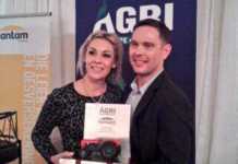 Table grape farmer is Agri Wes-Cape Young Farmer 2014