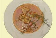 Fish head soup with fennel