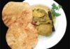 Curried chicken with coconut & papadum