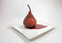 Pears in red wine