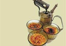 Crème brûlée: kitchen pyrotechnics