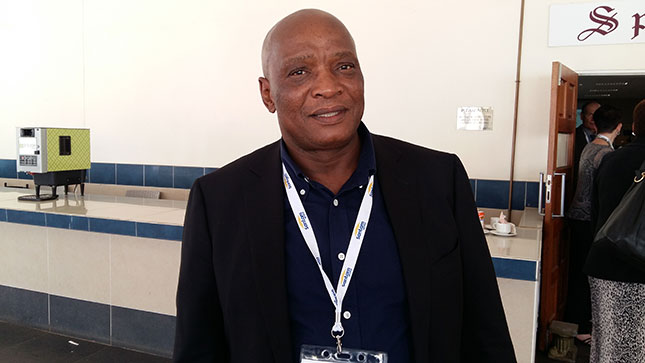 Mike Mlengana commits to working with farmers Mike Mlengana commits to working with farmers