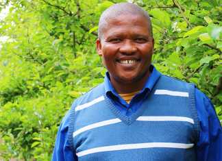 anton-alexander-agri-worker