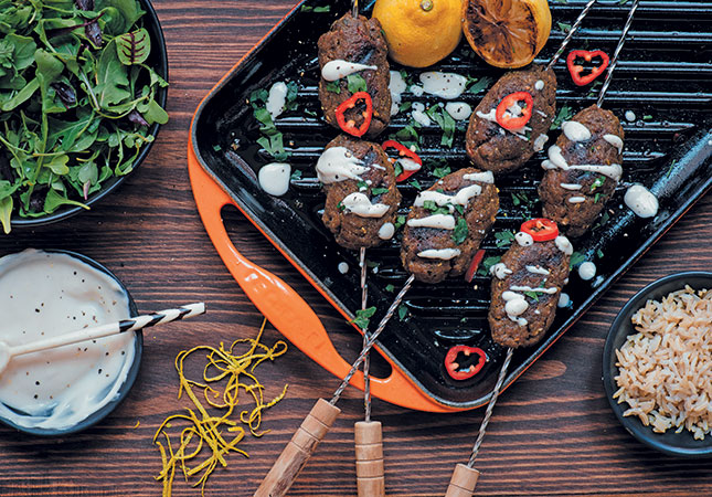 Lamb kofta & yoghurt tahini sauce Lamb kofta & yoghurt tahini sauce