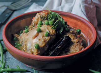 mild chicken-based curry