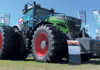 Fendt tractor 1050