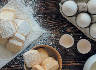 Crisp shortbread biscuits