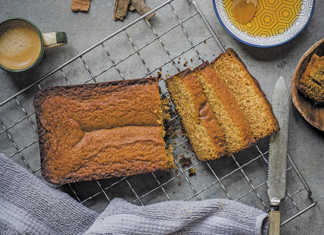 Ginger and honey cake