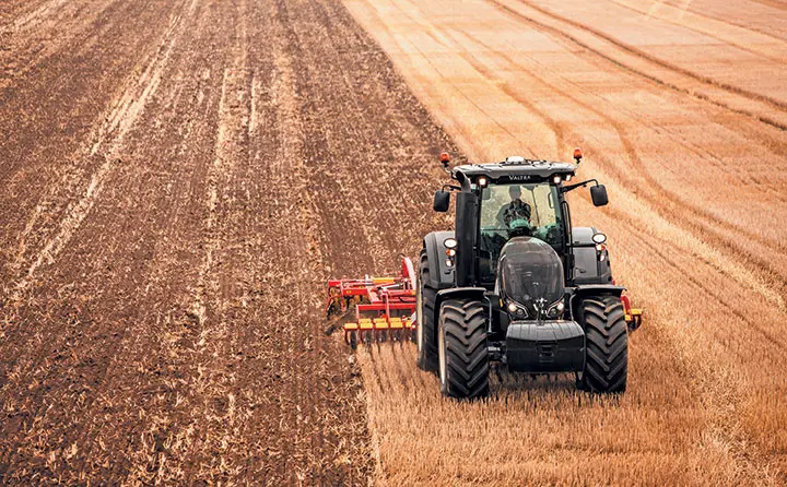 Valtra S4