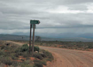 Can a bequest of agricultural land to more than one beneficiary be regarded as valid?