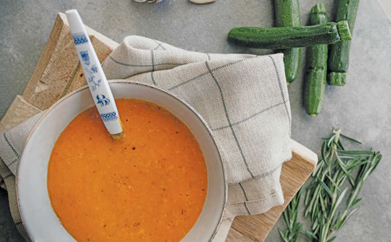 Minestrone: magnificent Italian soup Minestrone: magnificent Italian soup