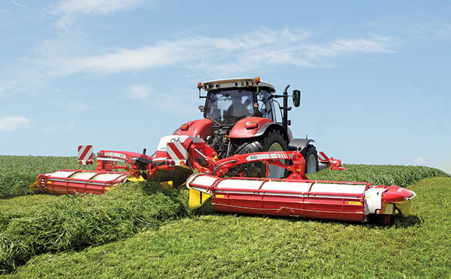 Pöttinger’s Cross Flow mower Pöttinger’s Cross Flow mower