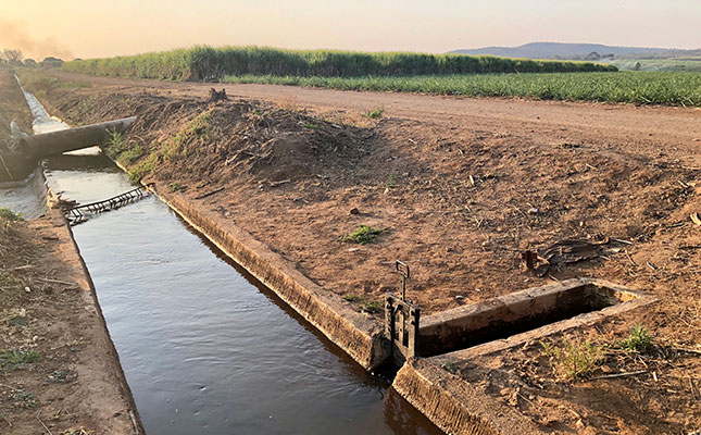 Struggle to access water behind many land reform failures Struggle to access water behind many land reform failures