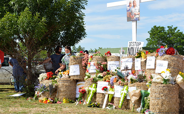 Hundreds protest against farm murders in the Free State Hundreds protest against farm murders in the Free State