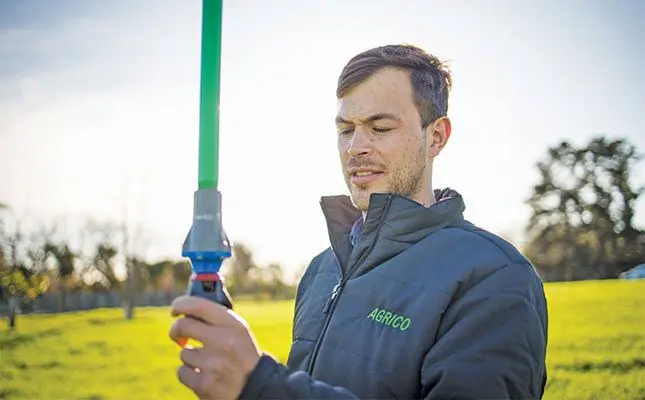 The importance of pivot sprinkler systems for irrigation efficiency