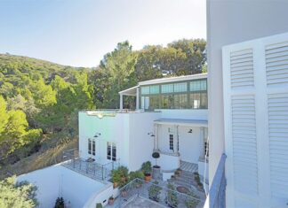 Laced with tradition, Dorp is an enchanting Cape Town village in the sky