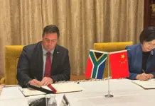 South Africa signs landmark stone fruit trade deal with China