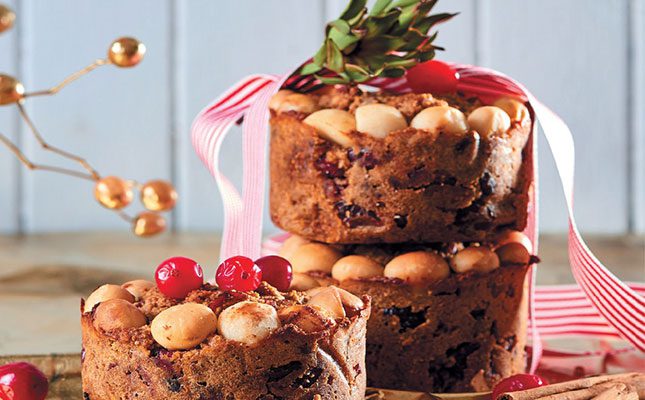 Mini festive fruit & nut cakes
