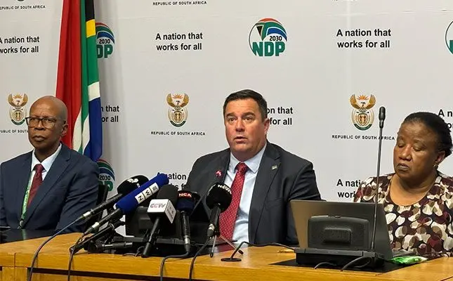 From left: Department of Agriculture Director-General Mooketsa Ramasodi, Minister of Agriculture John Steenhuisen, and head of the Ministerial Advisory Task Team on Animal Disease Prevention and Control, Dr Emily Mogajane, at the FMD media briefing.