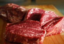 Food inflation steady at 4,4% as meat prices remain under pressure