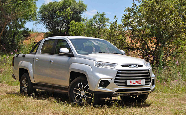 JMC Vigus Pro ready to stir the entry-level bakkie pot