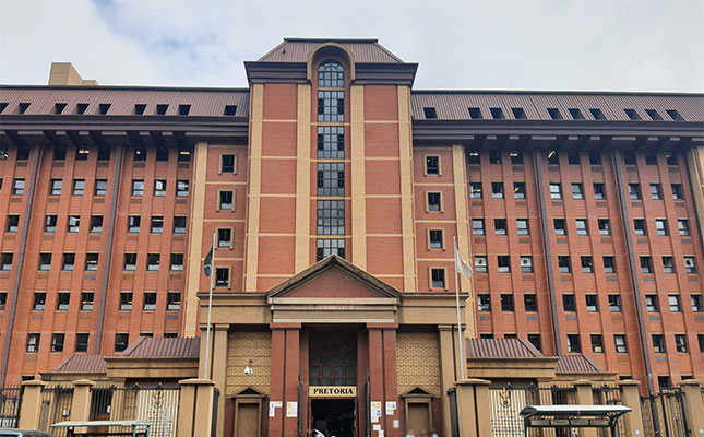 Court orders Agriculture Minister to publish FMD vaccination scheme – and foot the bill for wasted costs