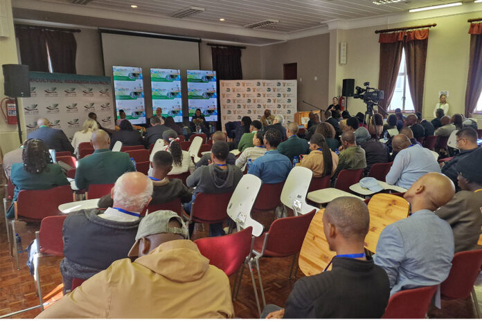 Young farmers push for real reform at Stellenbosch round-table discussion