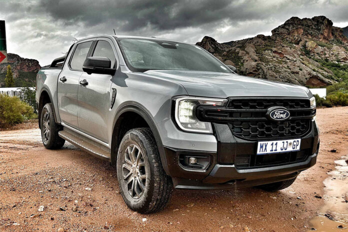 Ford hopes to stay ahead of the game with 2,3ℓ petrol Ranger